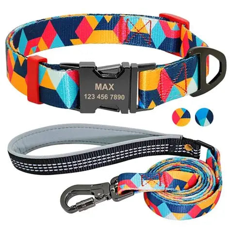 Collars & Leashes