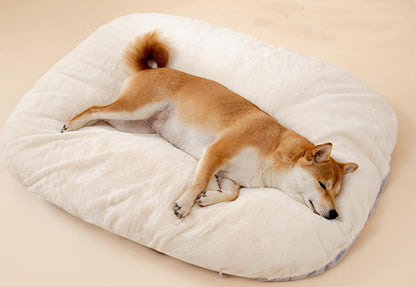 Oval Shape Cushion